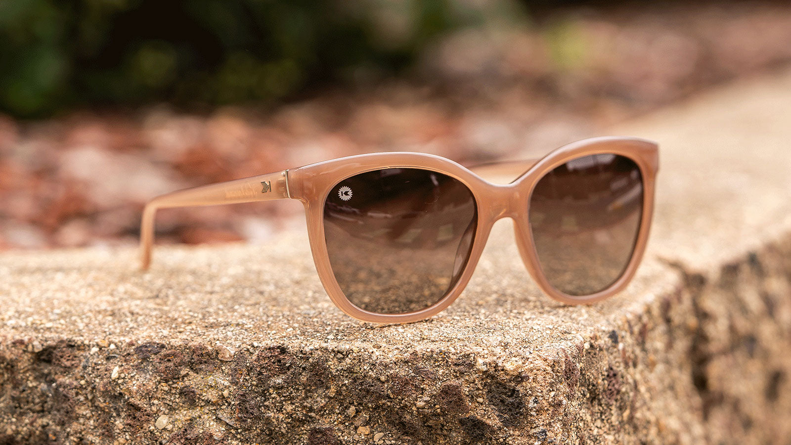 Sunglasses with Rose Latte Frames and Polarized Amber Gradient Lenses, Flyover